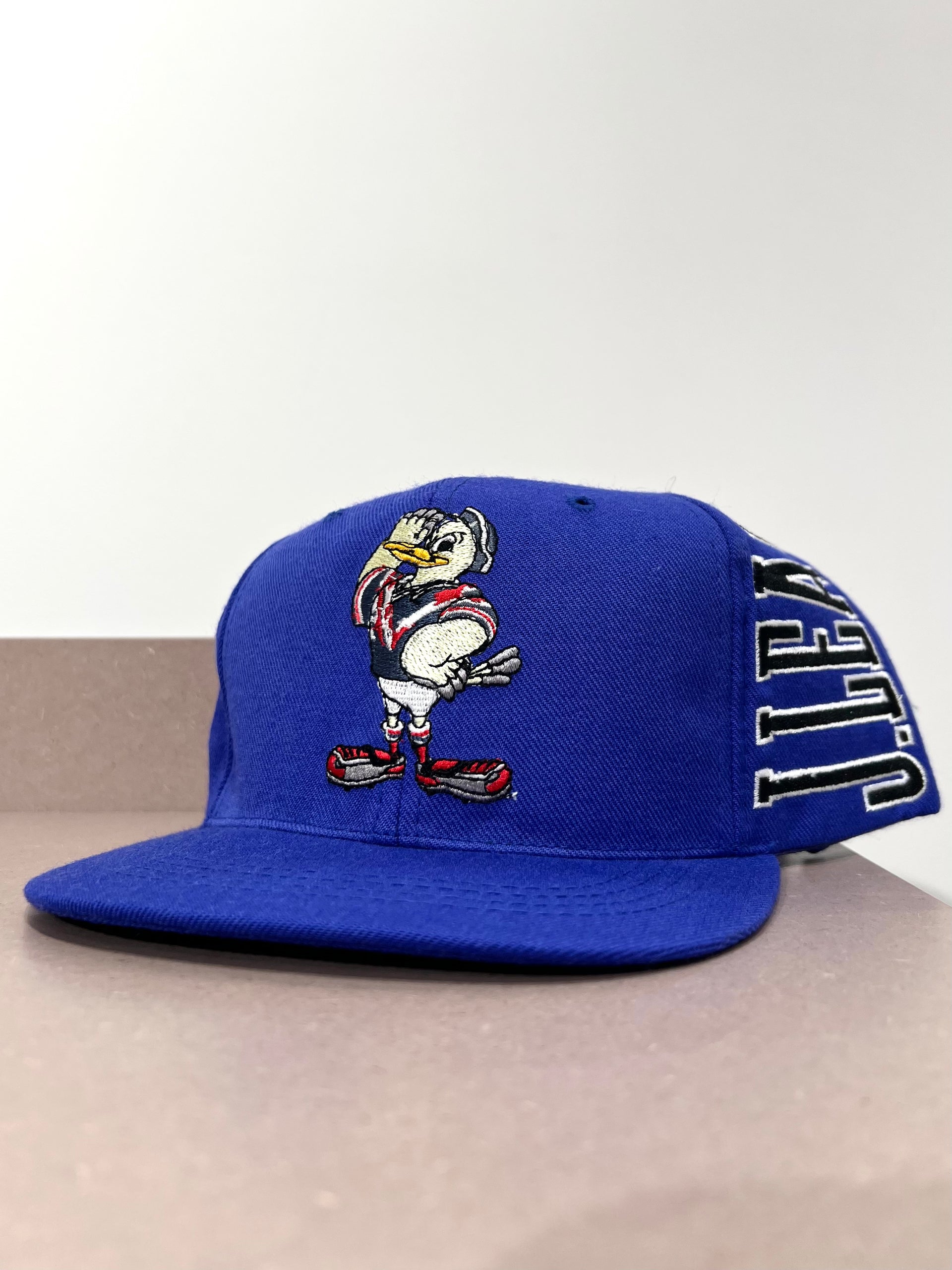 1992 Yokohama F. Marinos official J.League cap – WAKUI