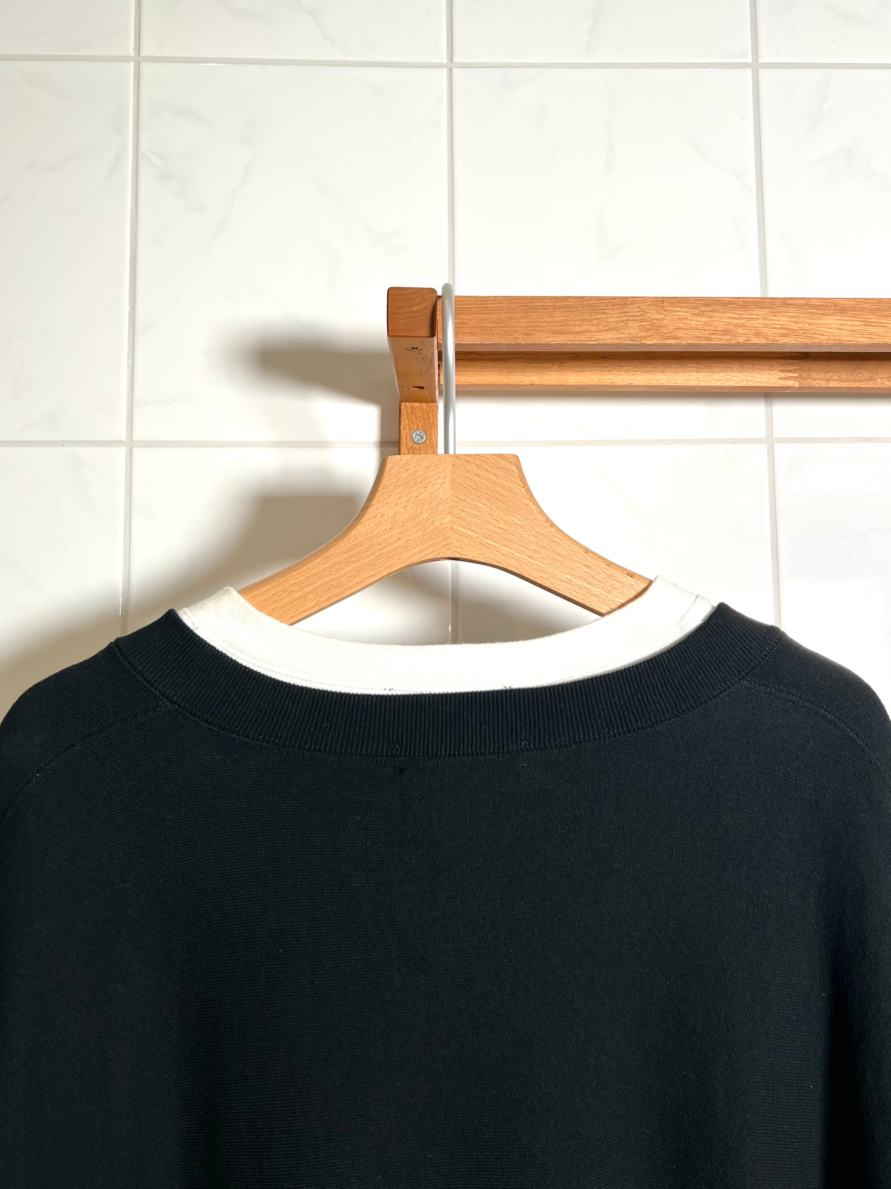 UNDERCOVER V-Neck Sweatshirt – Black