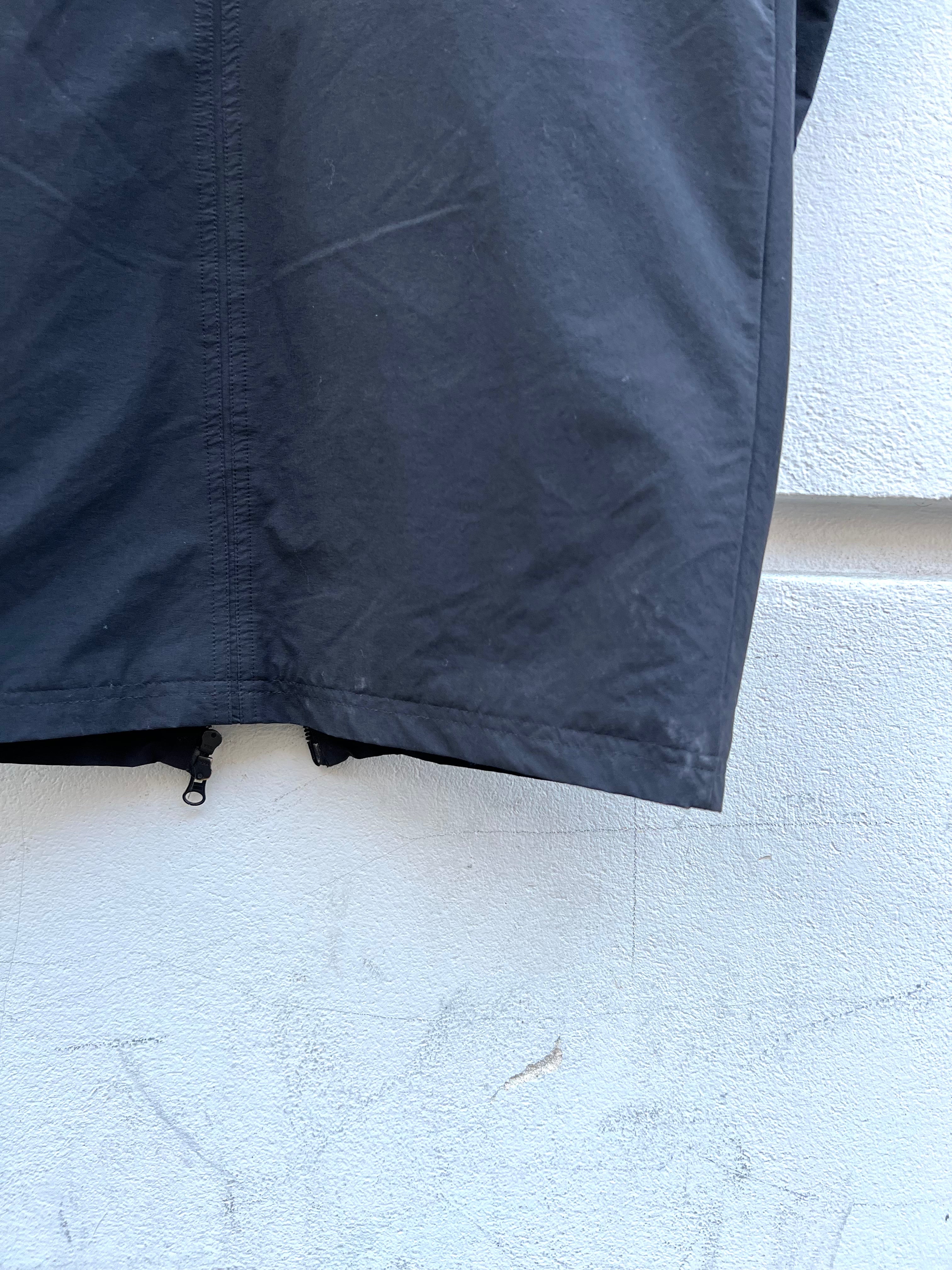 PUMA – Long Nylon Zip Jacket (Black, 2000s)