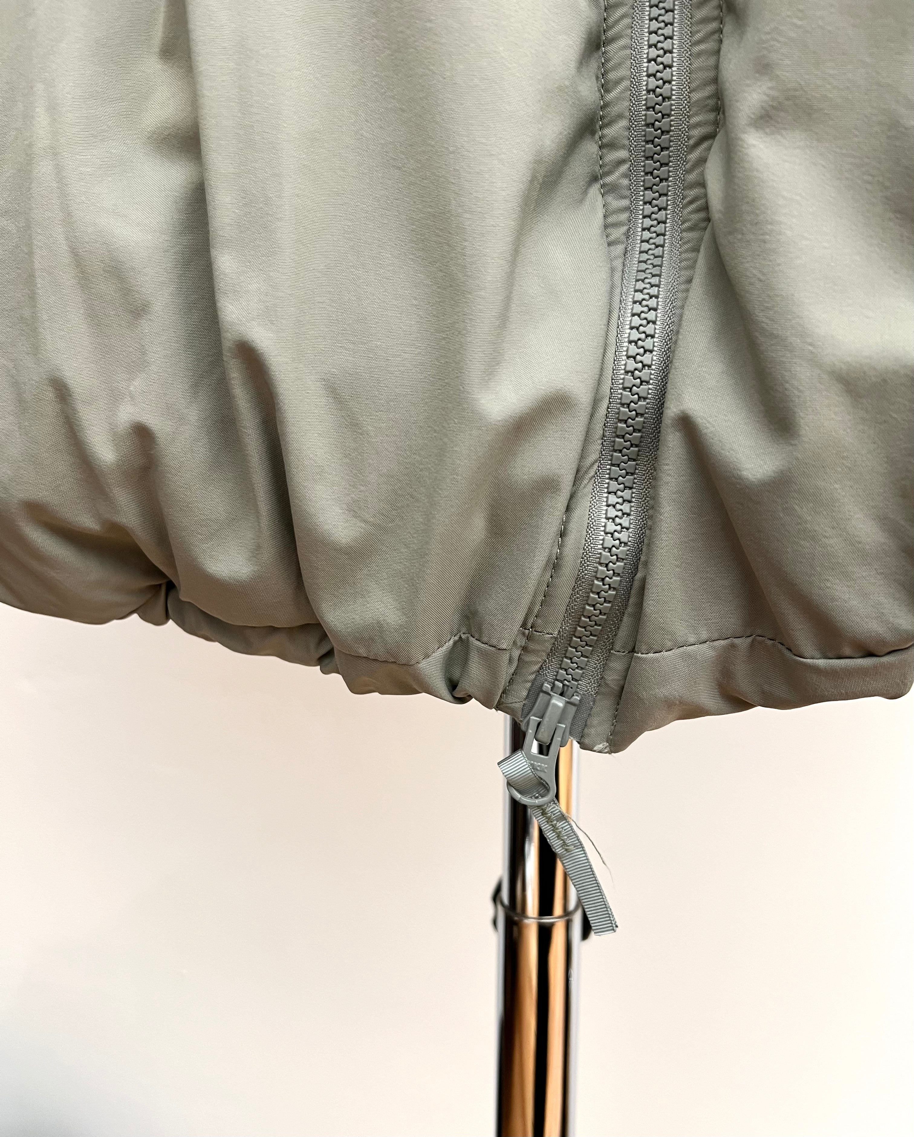 US Army ECWCS Gen3 Level 7 Jacket — Large Regular (2016)